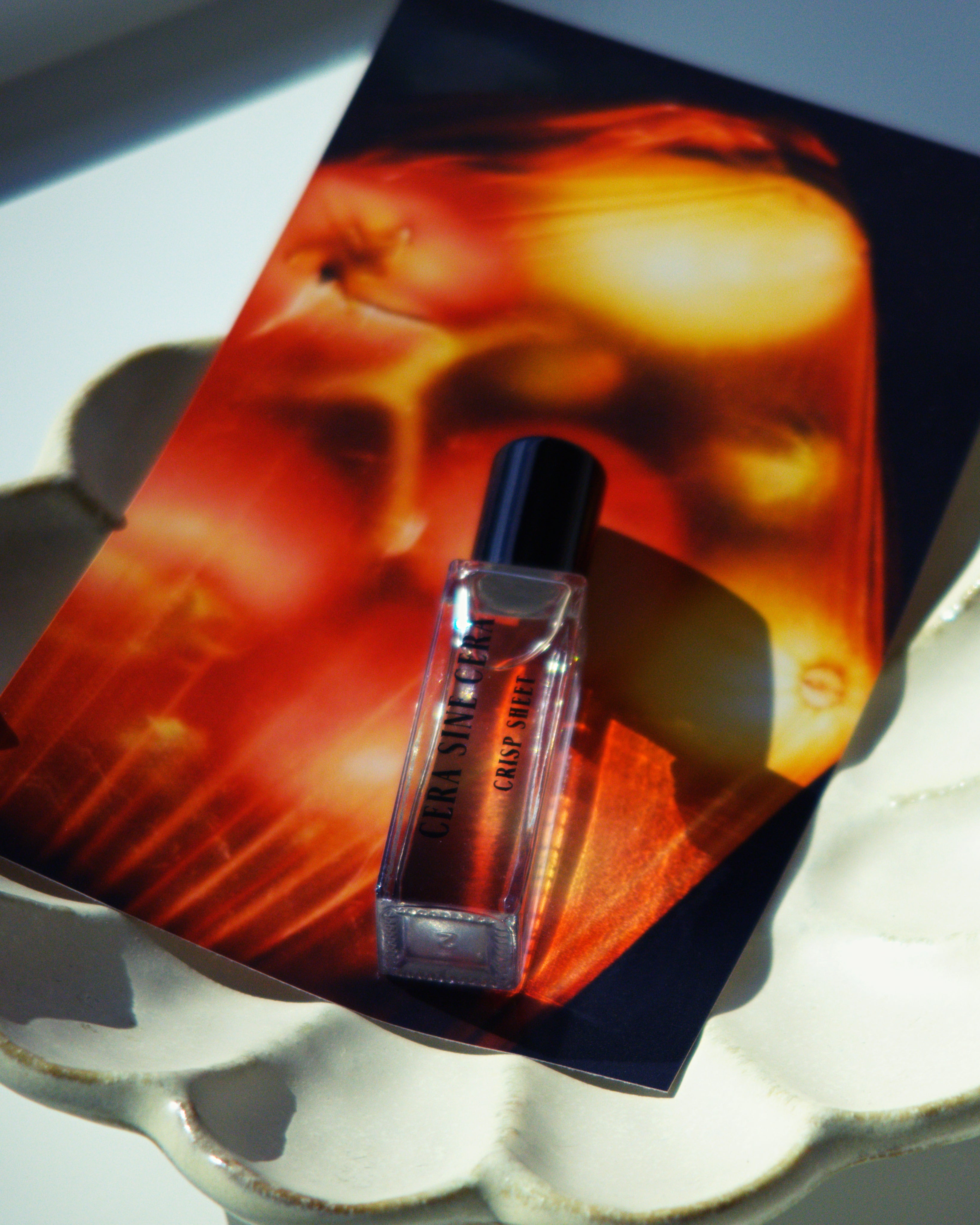 Crisp Sheet Perfume Oil – 10ml Roll-On