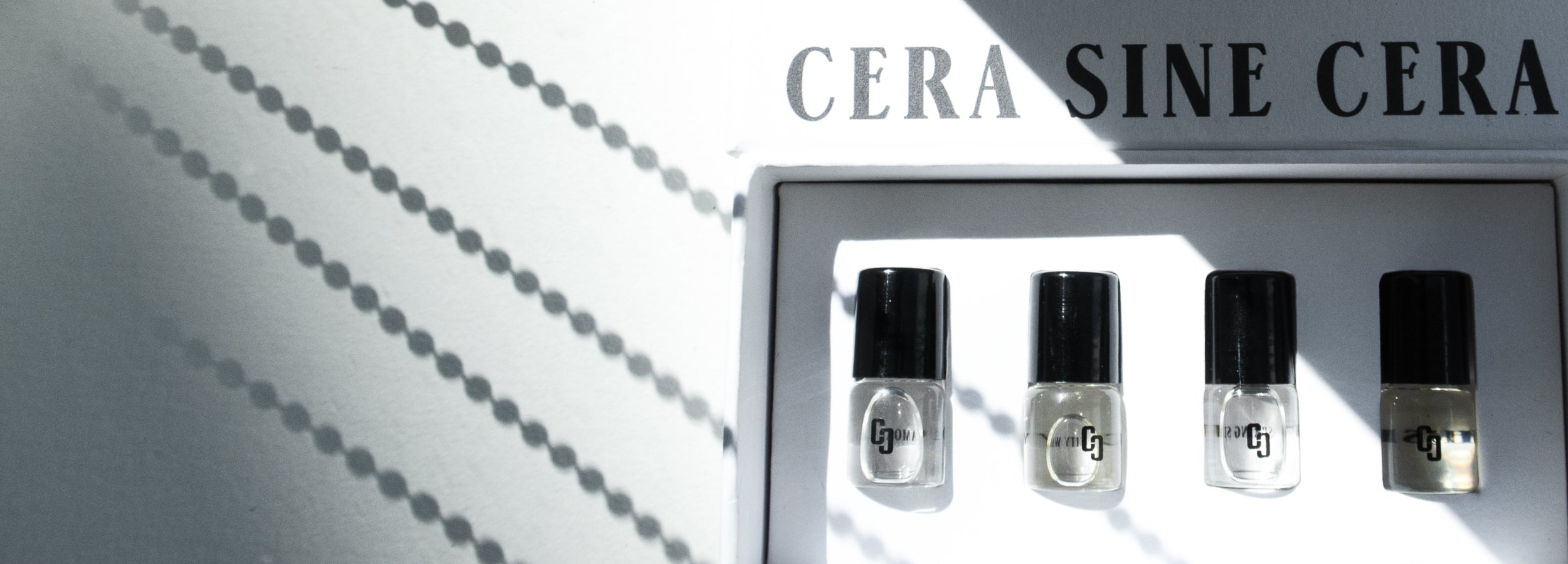 Cera Sine Cera offer 13 distinct fragrances comprised of perfume oil, sculpted candles and fragrance tags. Crafted with non-alcoholic, non-toxic, vegan, and cruelty-free perfume oils, our products are made in small batches in the USA. Cera Sine Cera perfume, fragrance tags and scented candles fragrance are deeply personal forms of self-expression.