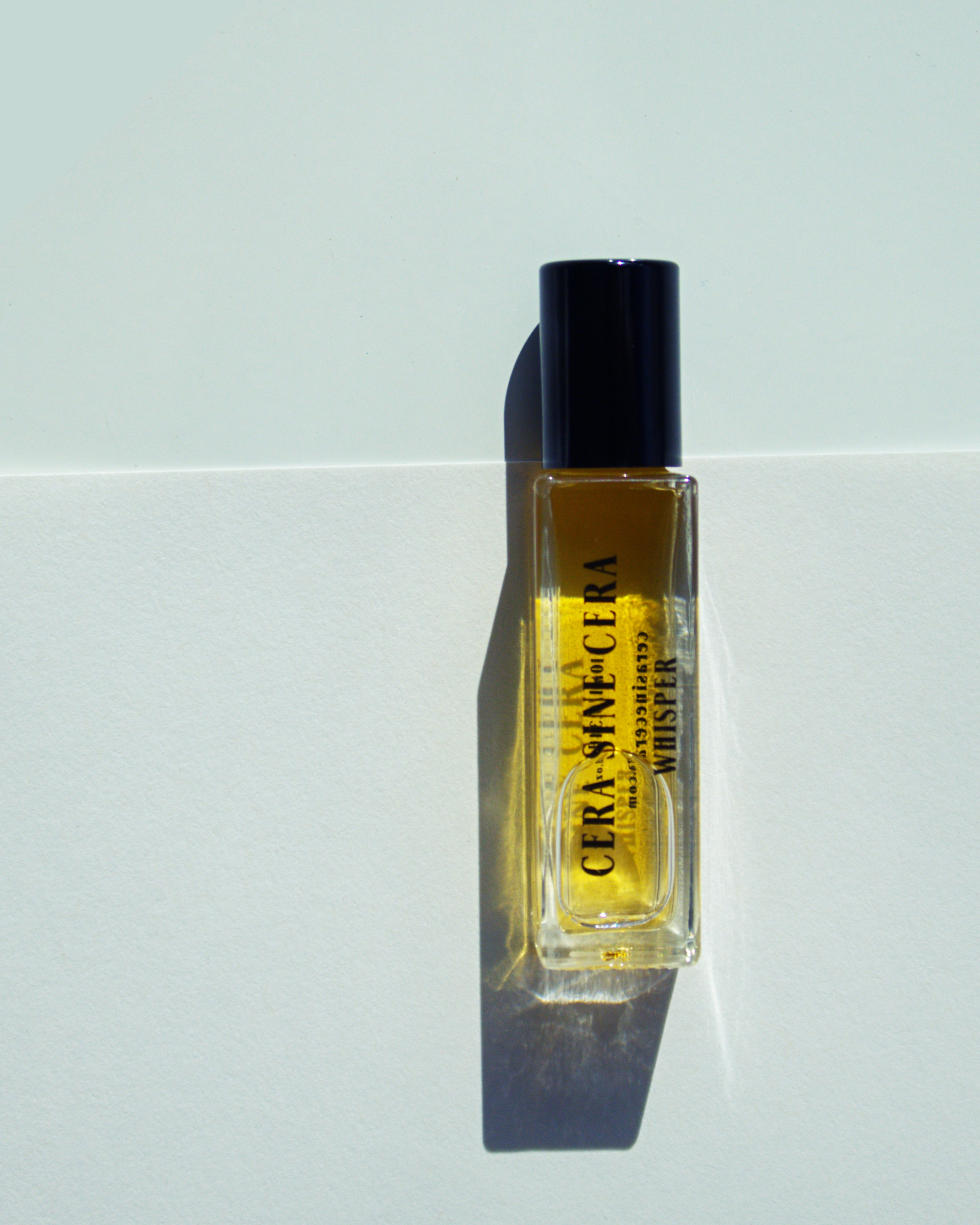 Whisper Perfume Oil - 10ml Roll-On